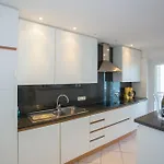 Bright With Sea View Apartment