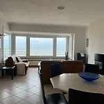 Apartment Bright With Sea View