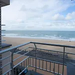 Bright With Sea View Apartment Ostend